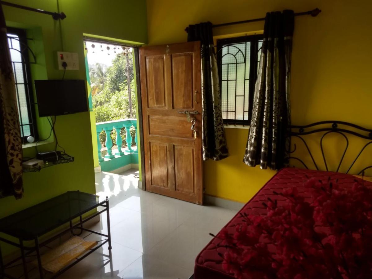 Homestay House *